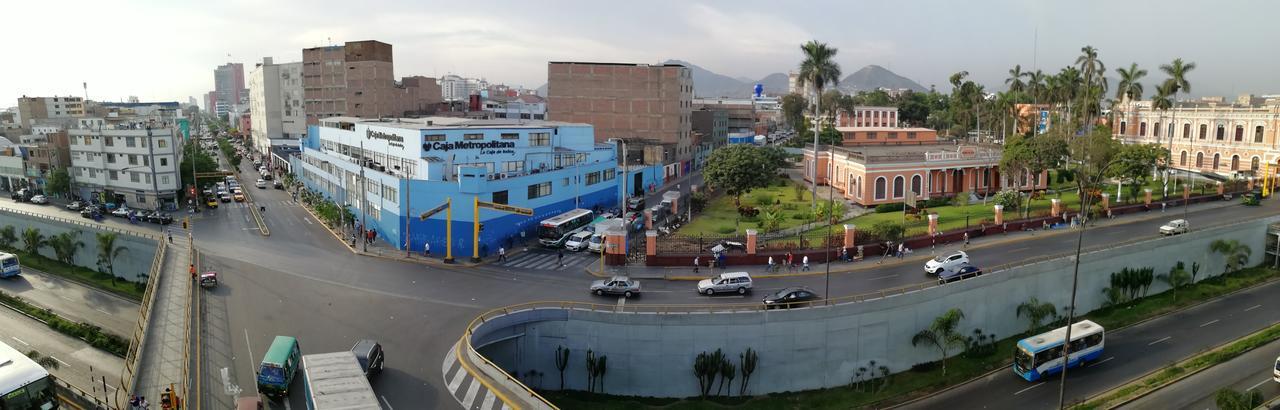 Maxys Grau Pensión 2*